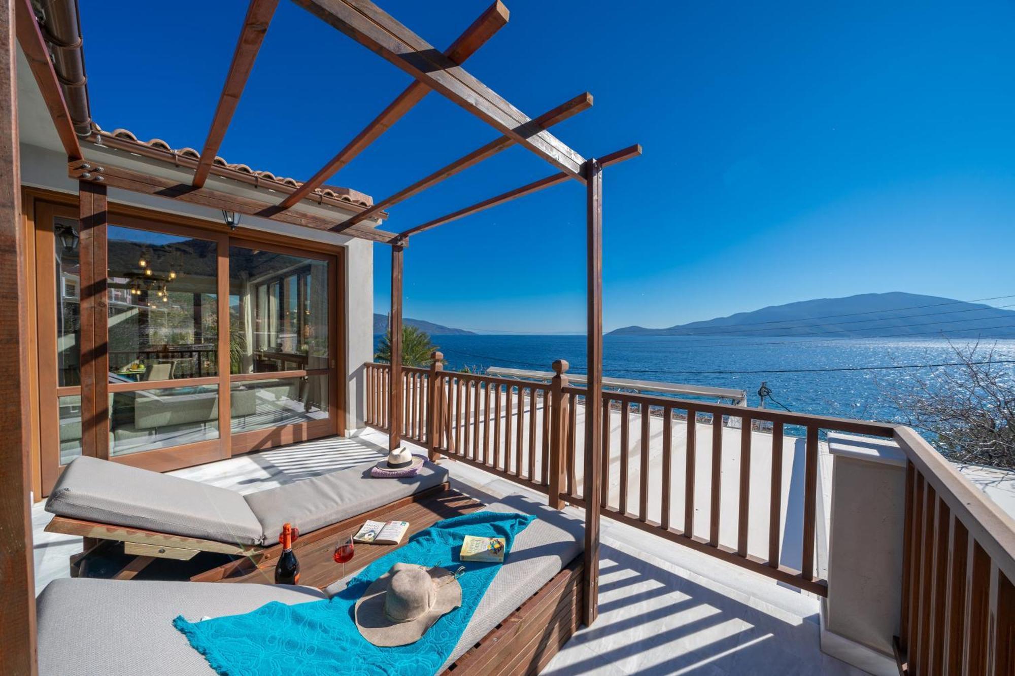 Sea Rock Apartment Agia Efimia Extérieur photo